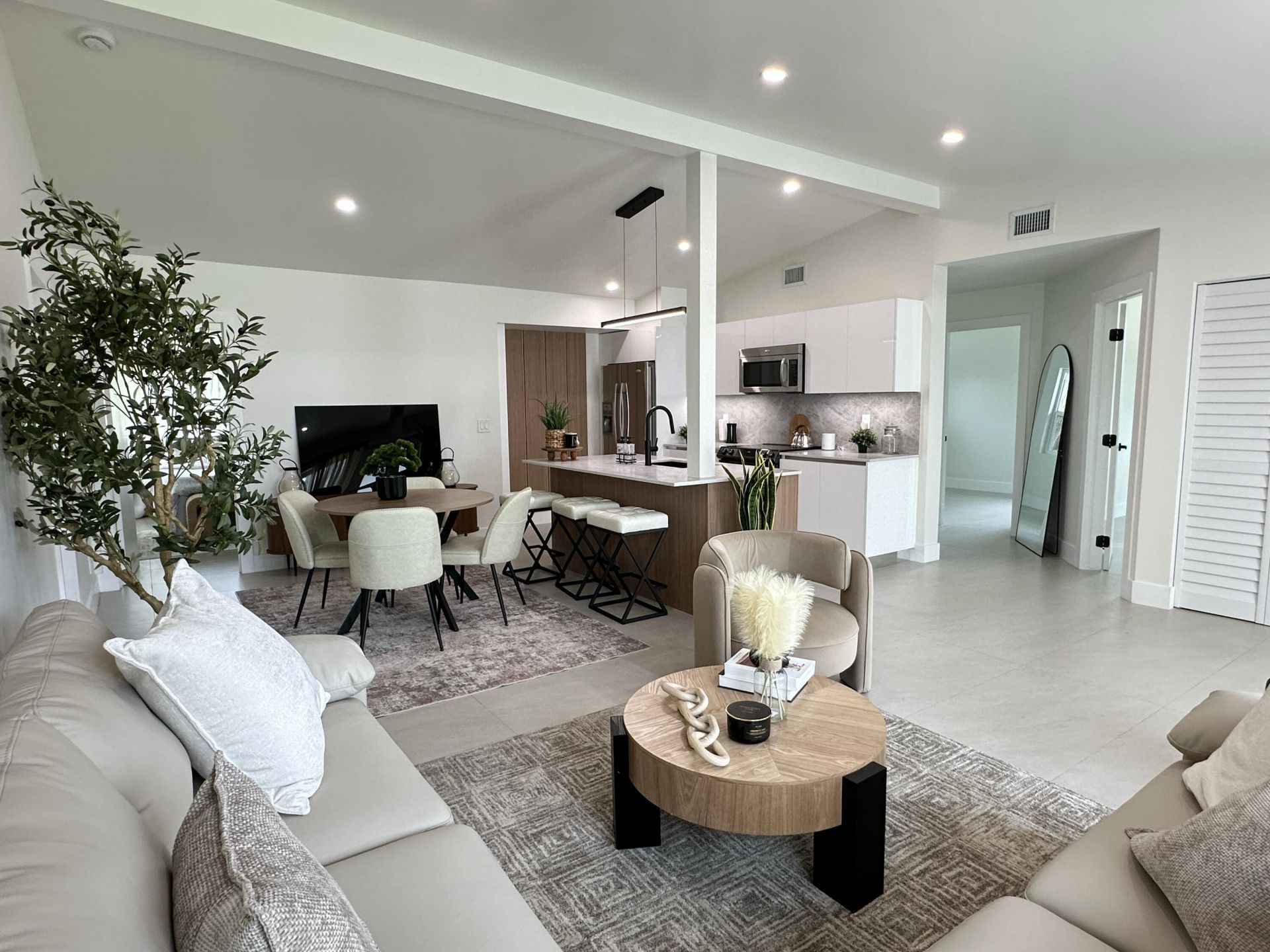 2490 Andros Lane, Fort Lauderdale, FL 33312 Photo