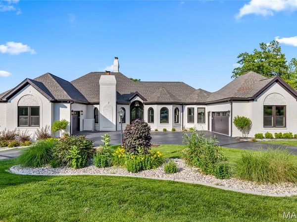 5 Shelbourne Wood Court , Weldon Spring, MO 63304