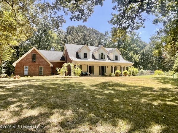 5560 Poplar Corner Road, Walls, MS 38680