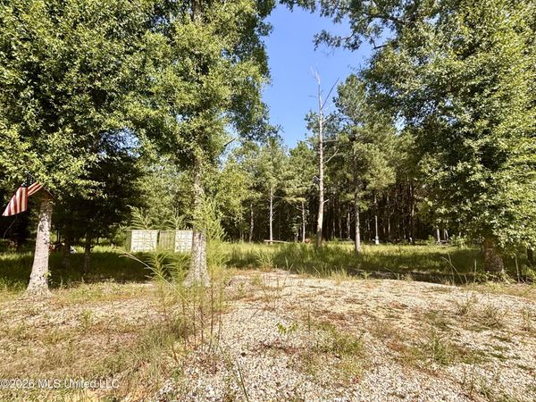 0 Robert Rhodes , Poplarville, MS 39470