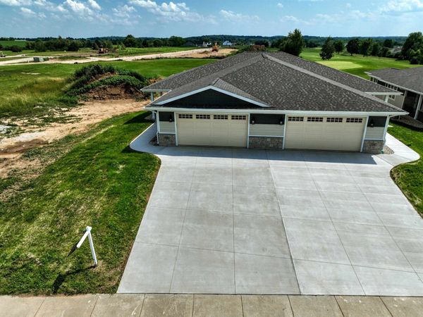 730 E Reinel Street, Jefferson, WI 53549