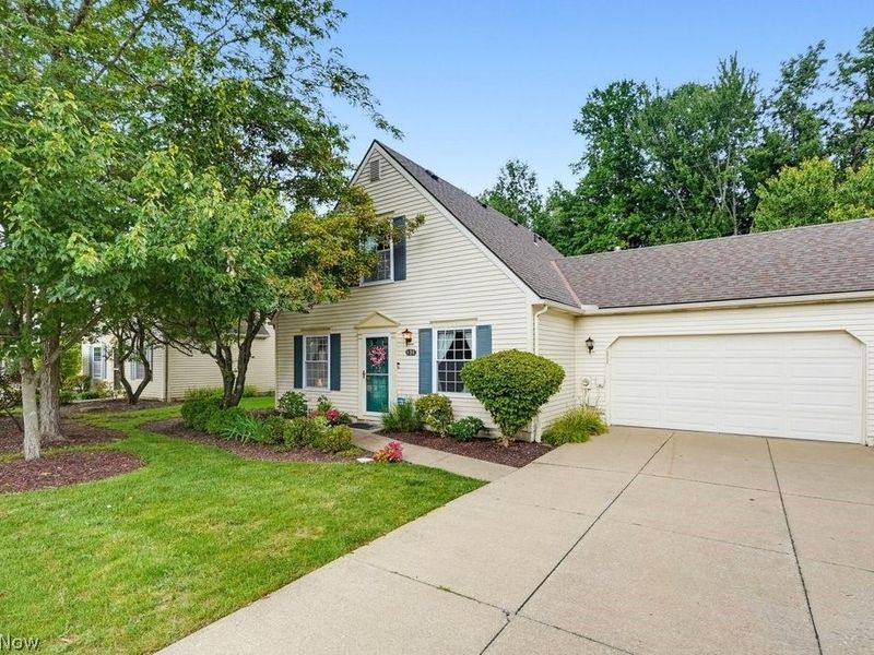 131 Marwyck Place Lane, Northfield Center, OH 44067 Photo 1