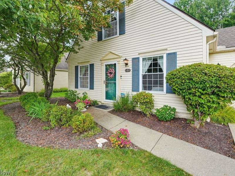 131 Marwyck Place Lane, Northfield Center, OH 44067 Photo 3