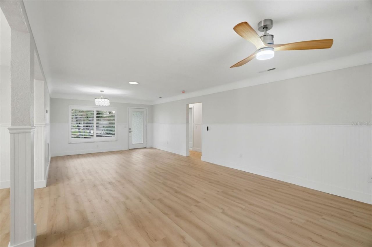 15814 3rd Street E, Redington Beach, FL 33708 Photo
