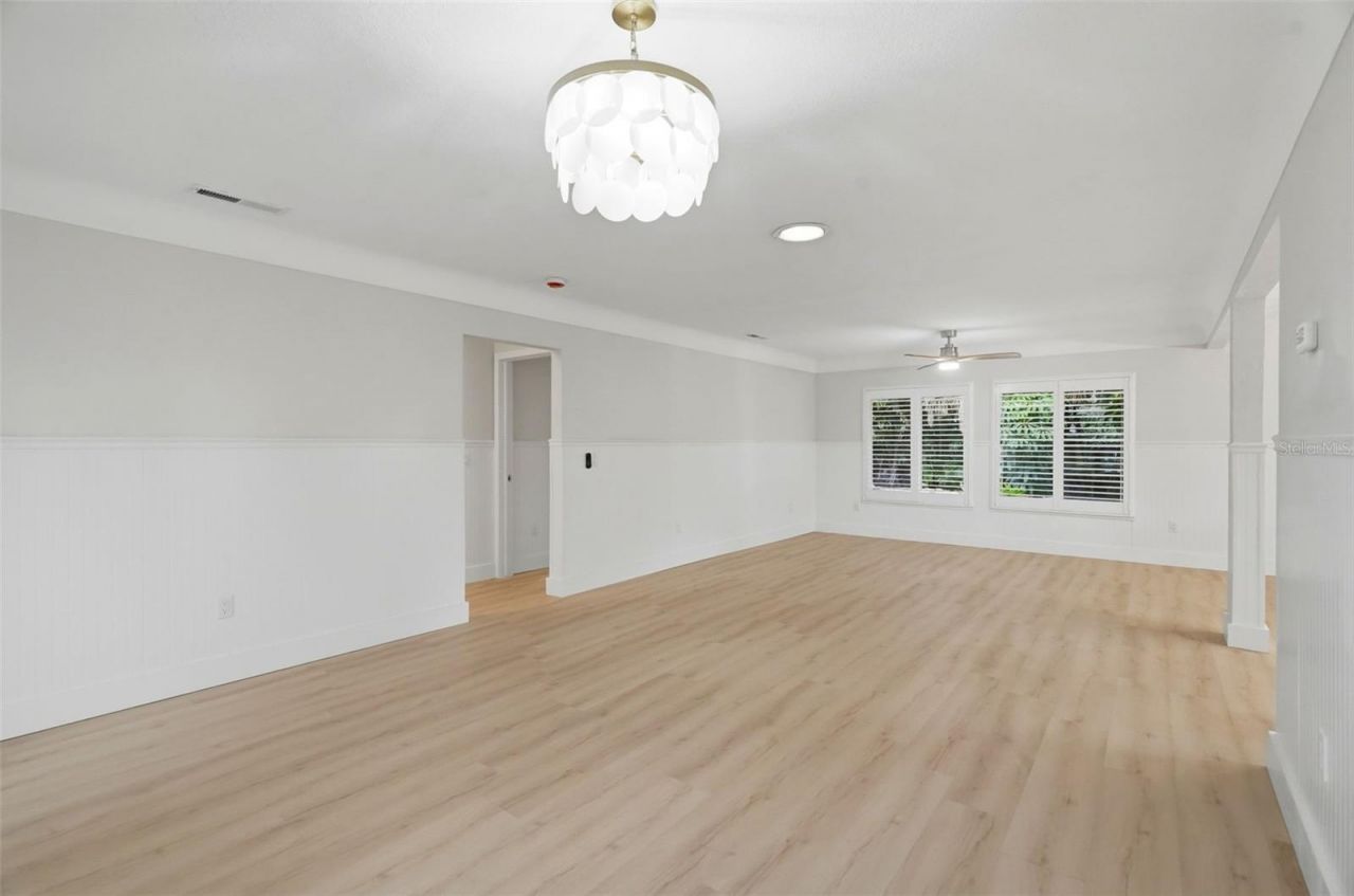 15814 3rd Street E, Redington Beach, FL 33708 Photo