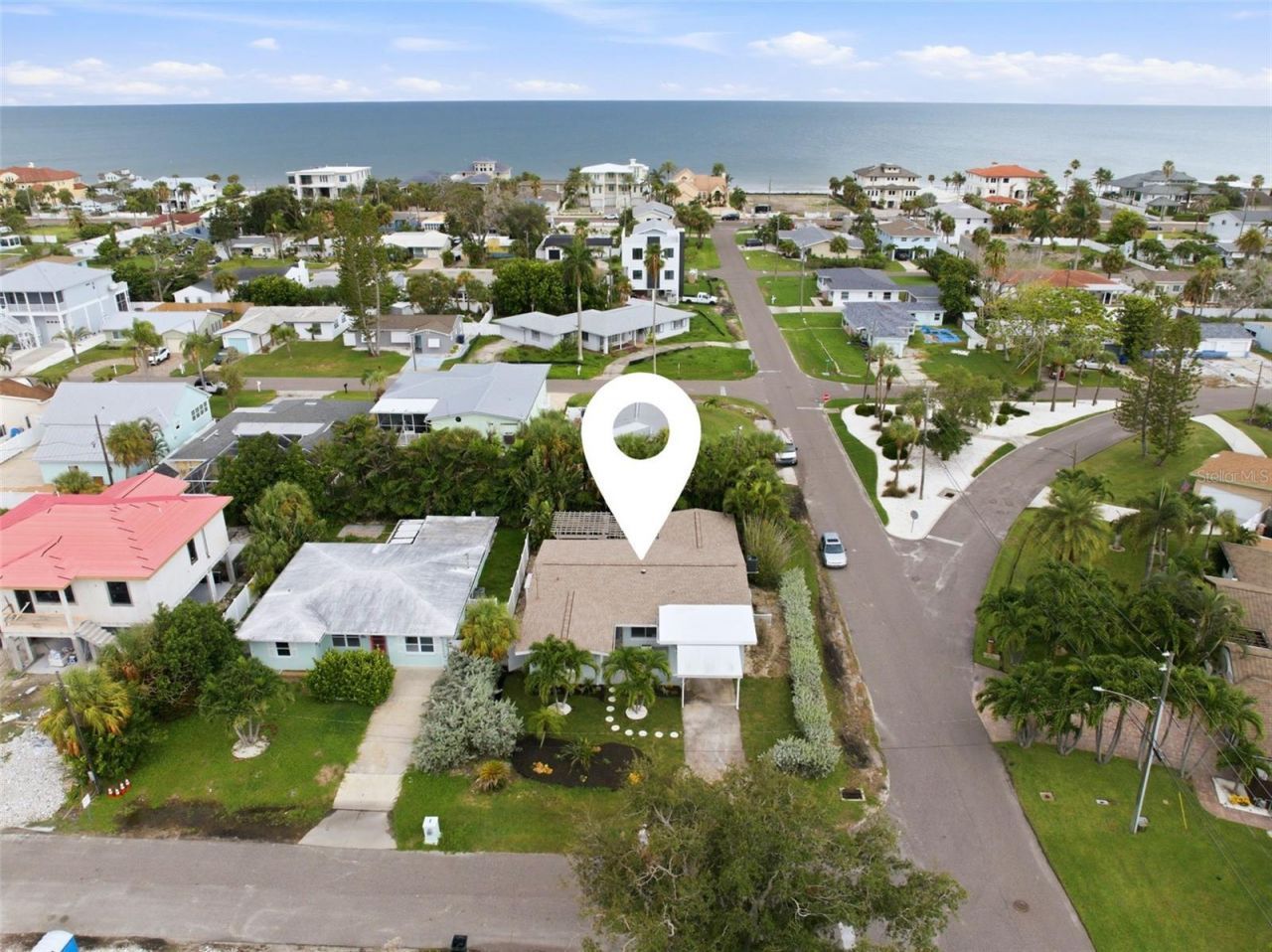 15814 3rd Street E, Redington Beach, FL 33708 Photo