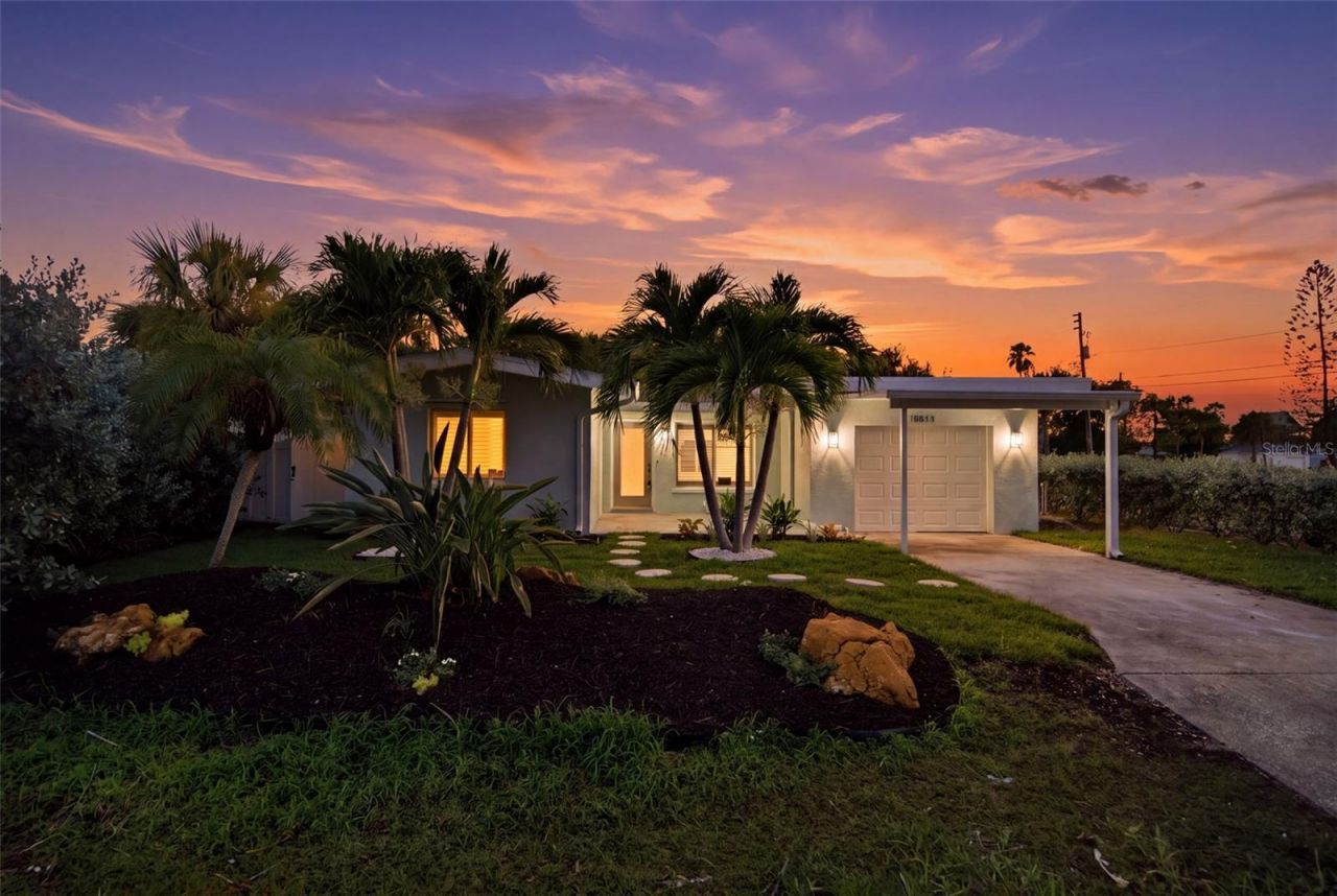 15814 3rd Street E, Redington Beach, FL 33708 Photo