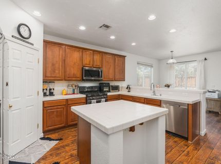 6960 Rioja Court, Sparks, NV 89436 Photo