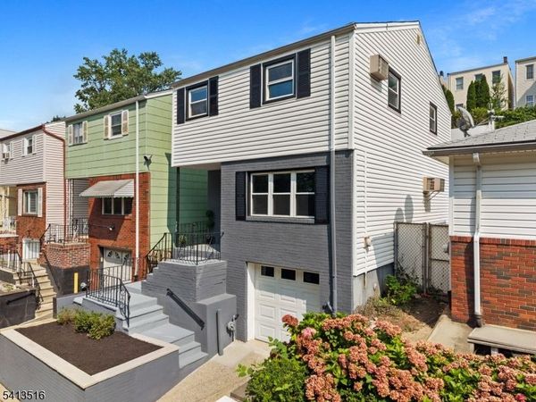 174 Terrace Ave, Jersey, NJ 07307