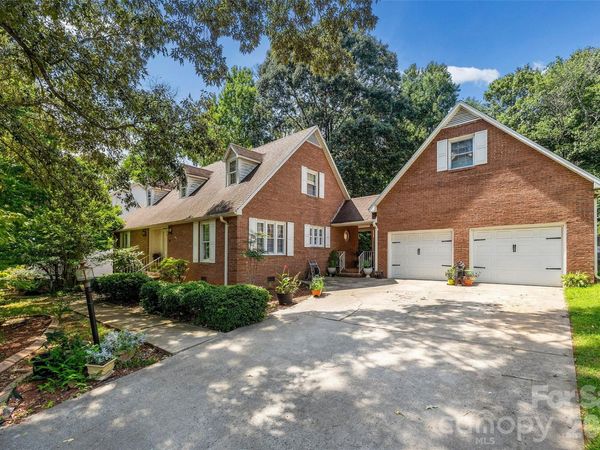 208 Eastwood Drive, Salisbury, NC 28146