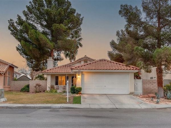 4478 Ruenda Court , Las Vegas, NV 89147