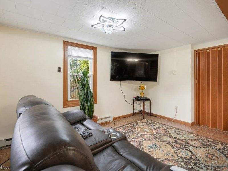 2072 Hilltop Drive, Carrollton, OH 44615 Photo 11