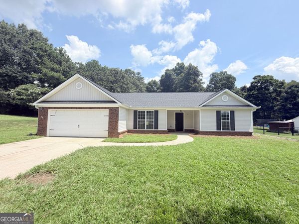 2506 Marixa Drive, Statham, GA 30666