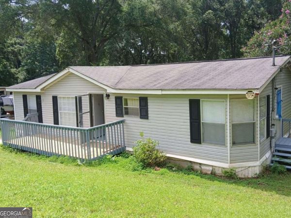 70 Wake Drive, Stockbridge, GA 30281