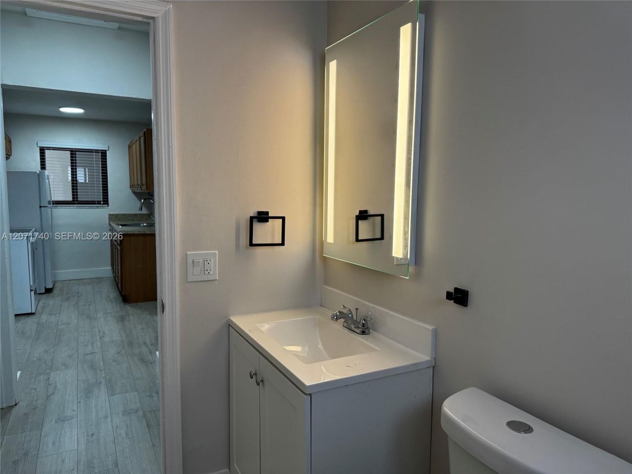 1330 W 29th St , Unit 36, Hialeah, FL 33012 Photo