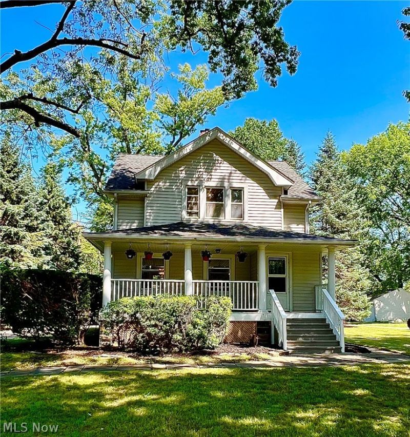 1771 S Green Road, South Euclid, OH 44121