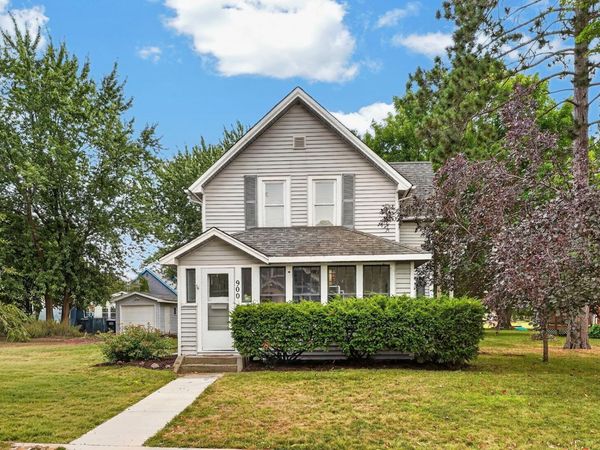 900 2nd Avenue SW, Pine City, MN 55063