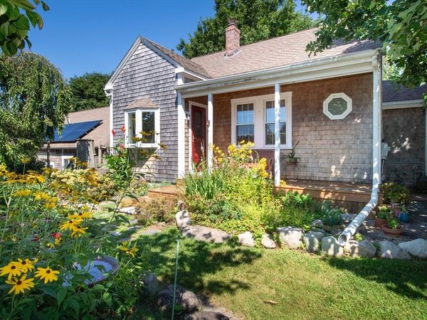 364 Alden Rd, Fairhaven, MA 02719