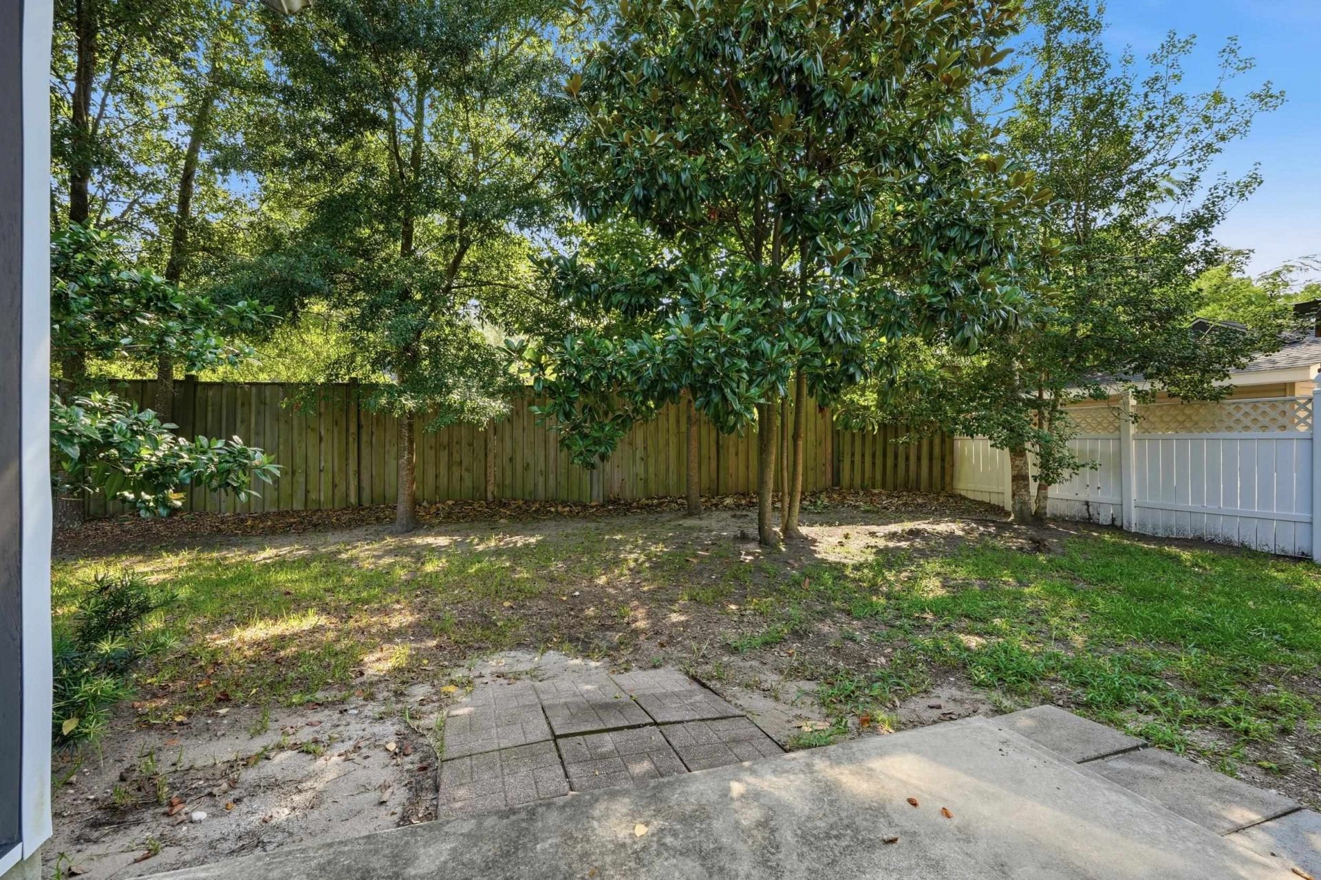 526 Waverly Loop Photo 19