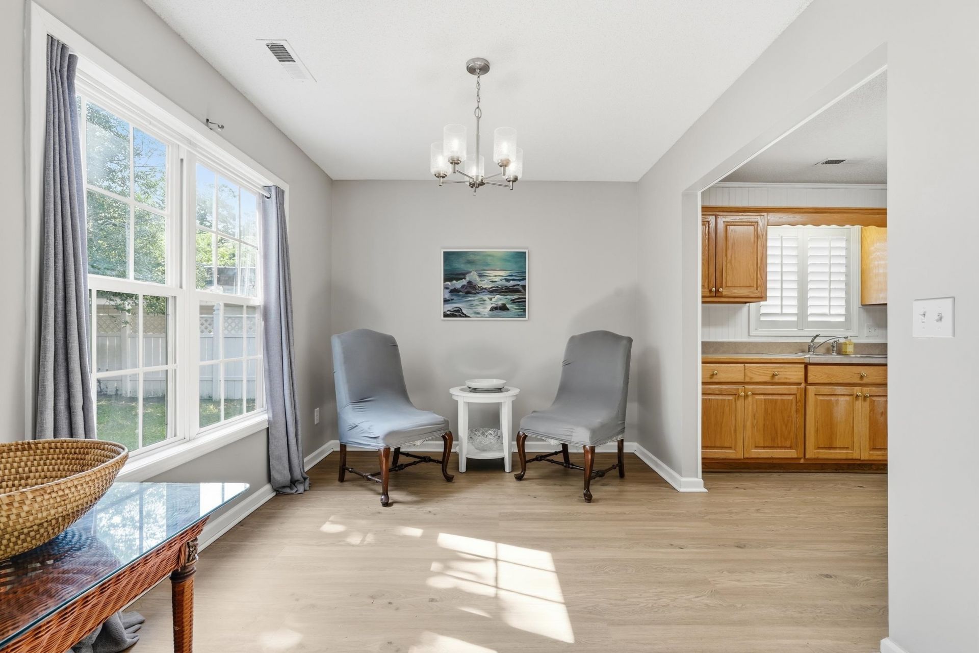 526 Waverly Loop Photo 9