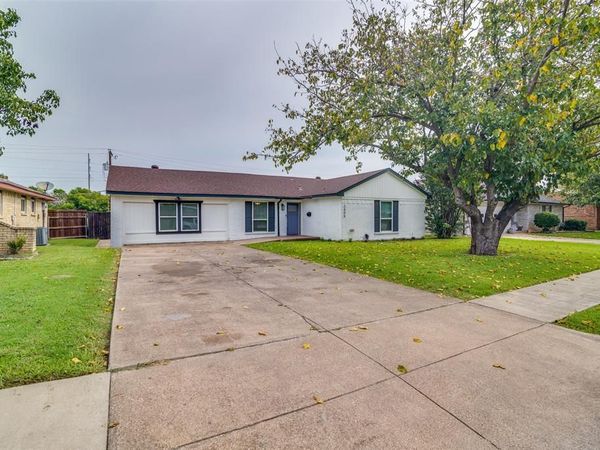 2405 Whippoorwill Drive, Mesquite, TX 75149