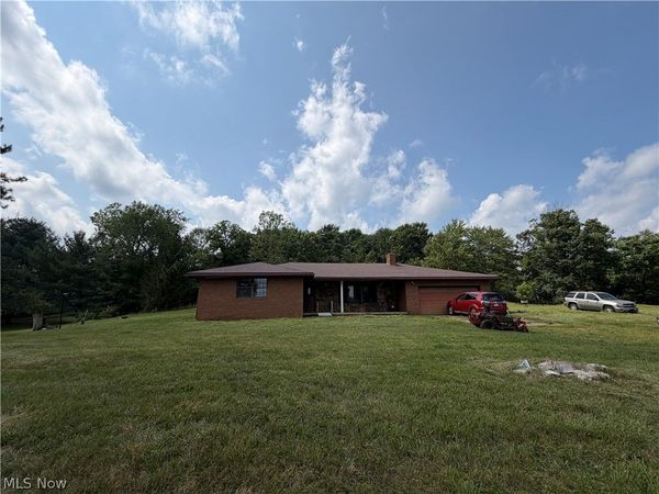 3260 Tabor Ridge Road NE, Mineral City, OH 44656