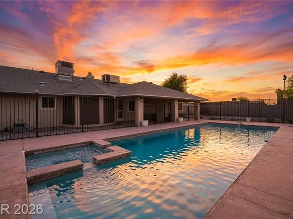 5240 E Monroe Avenue , Las Vegas, NV 89110