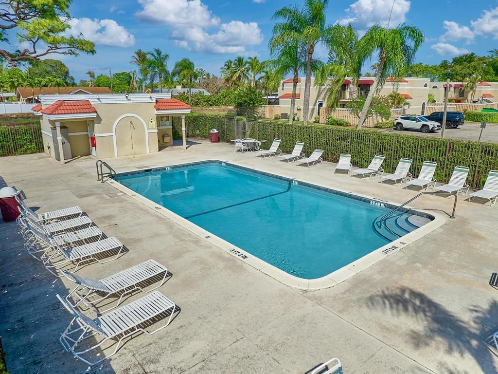 3725 Village Drive, Unit D, Delray Beach, FL 33445 Photo