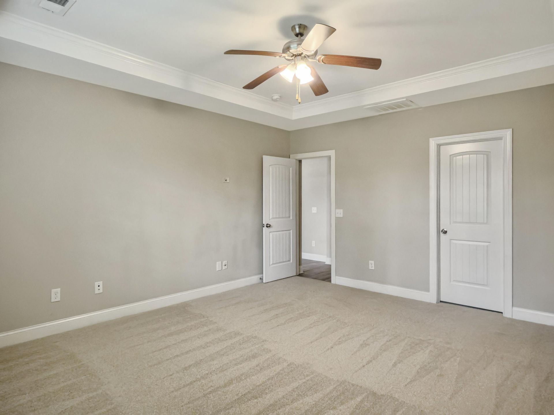 144 Tawney Forest Road Photo 28