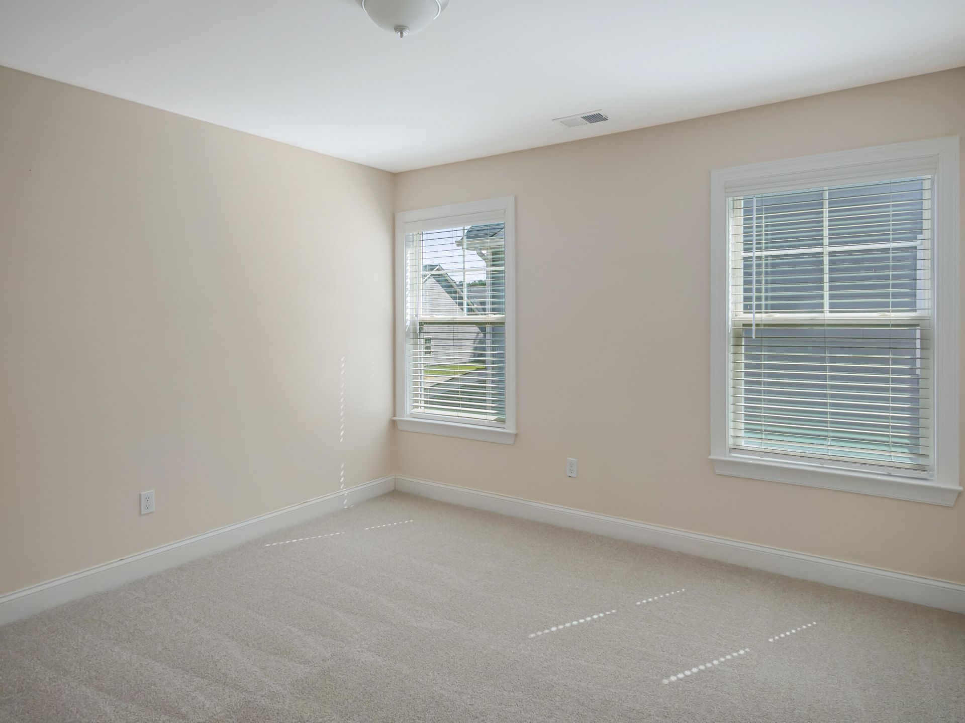 144 Tawney Forest Road Photo 33