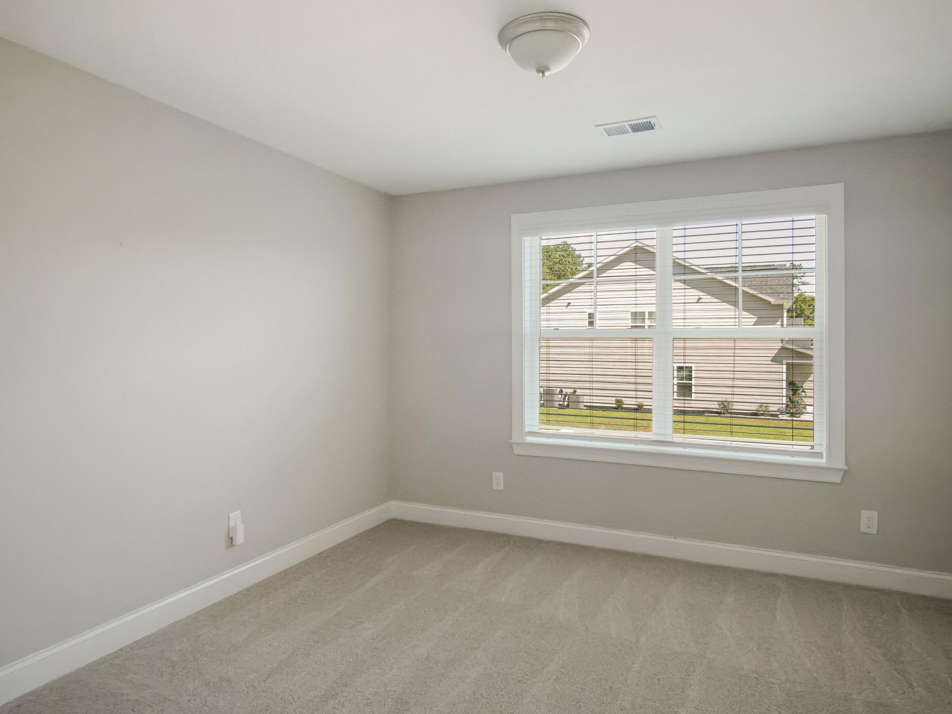 144 Tawney Forest Road Photo 39