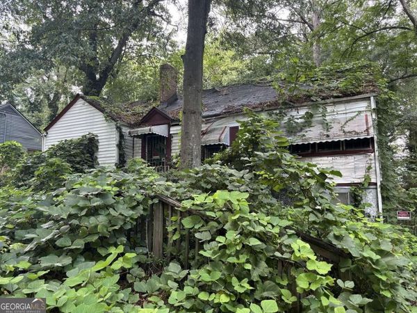 1895 Maywood Place NW, Atlanta, GA 30318