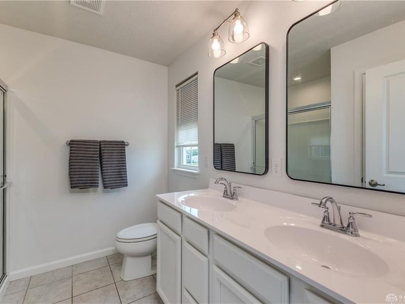 403 Sydney Drive, Tipp City, OH 45371 Photo 17