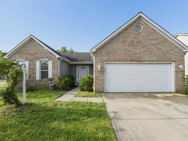 4203 Crispin Court, Grove City, OH 43123