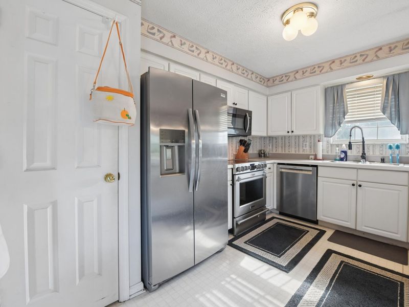 4203 Crispin Court, Grove City, OH 43123 Photo 10