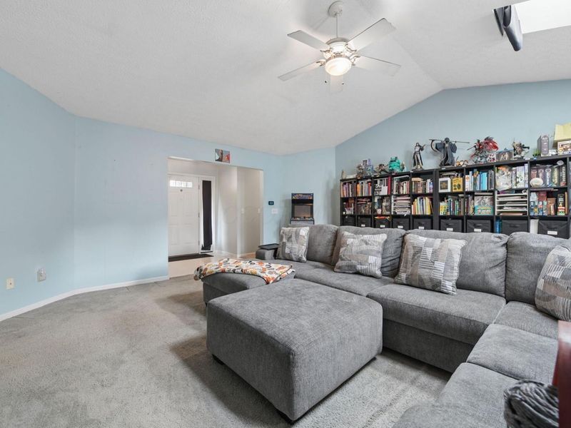4203 Crispin Court, Grove City, OH 43123 Photo 7