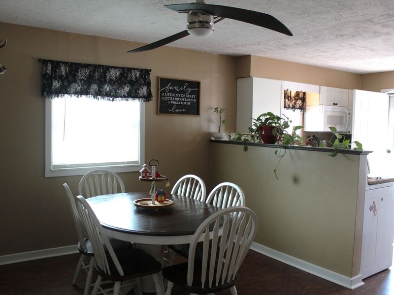 350 Larchmont Drive, Springfield, OH 45503 Photo 14