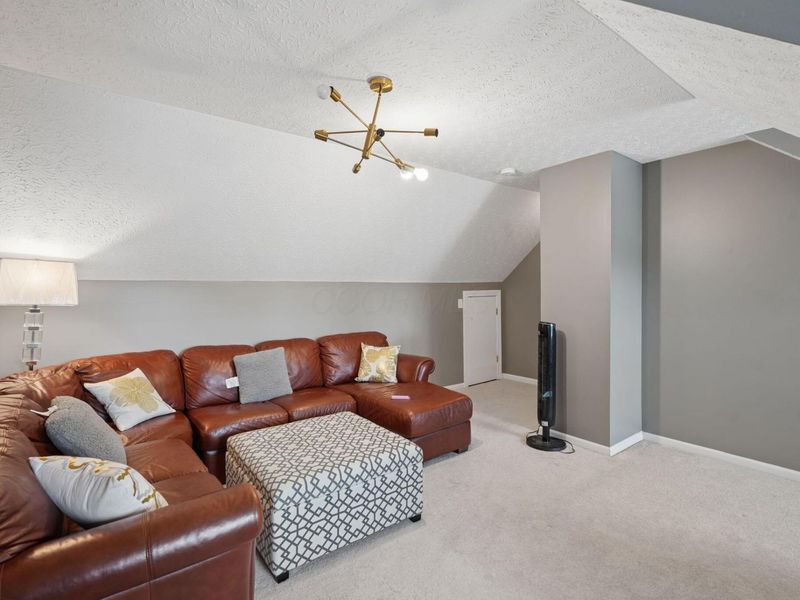 5967 Naughten Pond Drive, Columbus, OH 43213 Photo 24