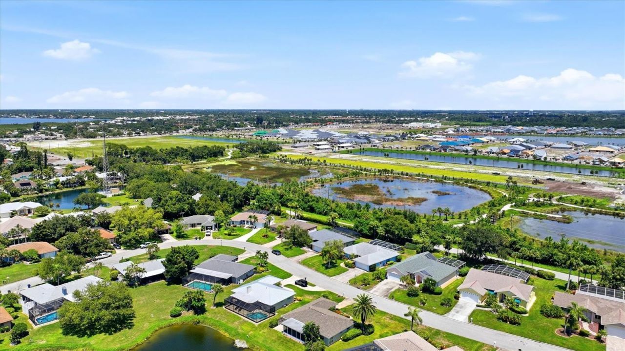 5015 86th Street Court W, Bradenton, FL 34210 Photo