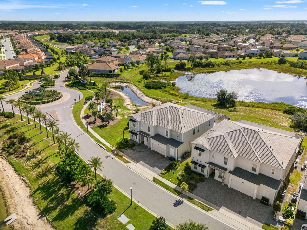 1660 Oak Blossom Drive, Davenport, FL 33837 Photo