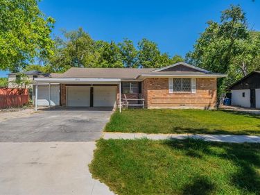 3510 Kingsford Avenue, Dallas, TX 75227