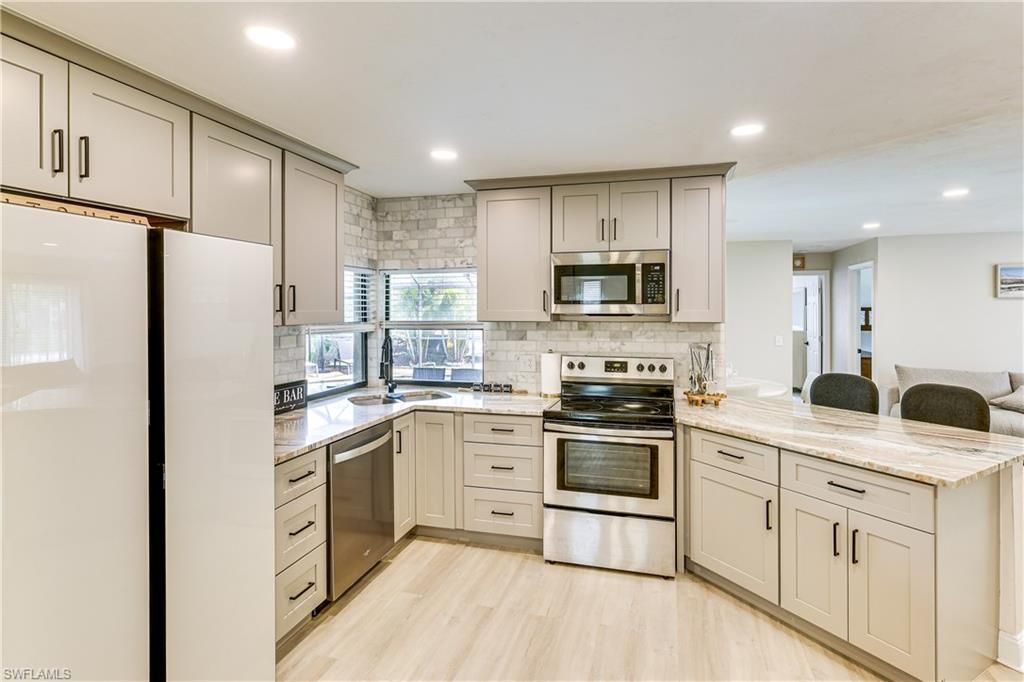 6030 Perthshire Ln , Fort Myers, FL 33908 Photo