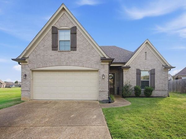 7527 WOODINVILLE CV, Memphis, TN 38125