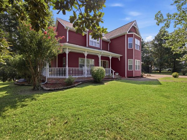 6714 Flagcrest Drive, Ooltewah, TN 37363