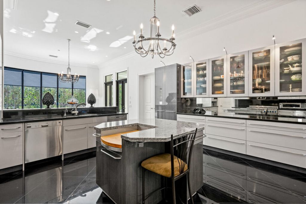 7172 Valencia Drive, Boca Raton, FL 33433 Photo