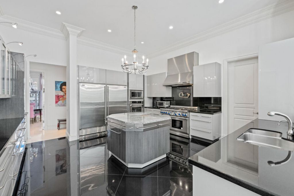 7172 Valencia Drive, Boca Raton, FL 33433 Photo