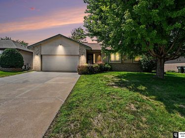 7136 Ivy Lane, La Vista, NE 68128