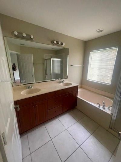 2004 Marsh Harbor Dr , Riviera Beach, FL 33404 Photo