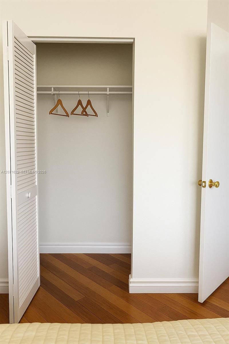 6422 Collins Ave , Unit 501, Miami Beach, FL 33141 Photo