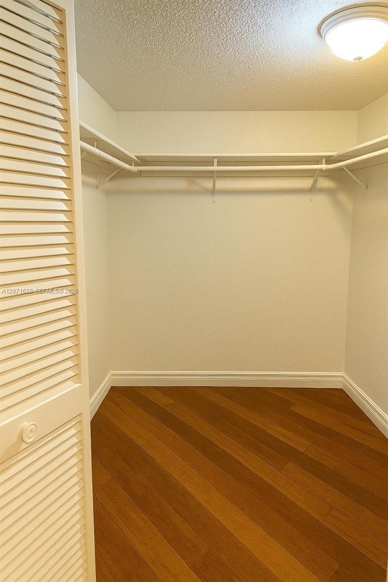 6422 Collins Ave , Unit 501, Miami Beach, FL 33141 Photo